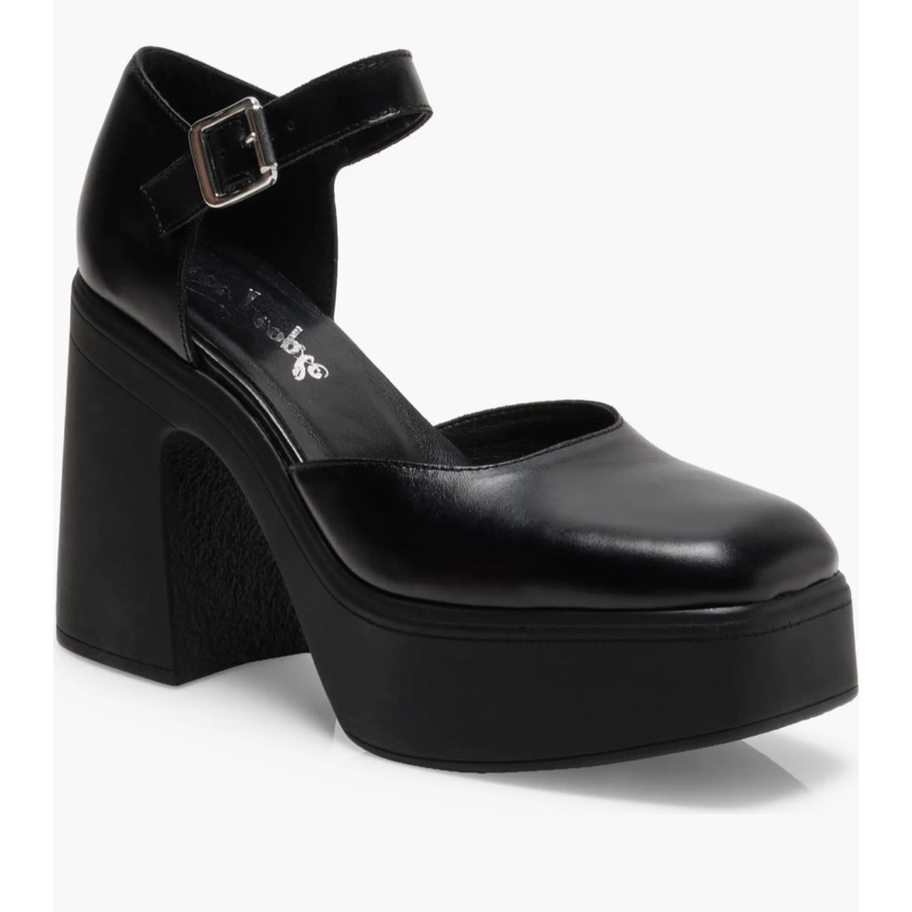 Free People Gwen Mary Jane Platforms size 39